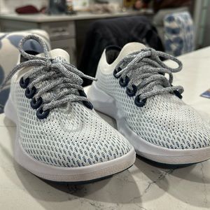Grey/Blue Women’s AllBirds